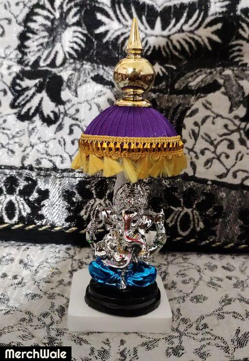 Car dashboard idols Merchwale