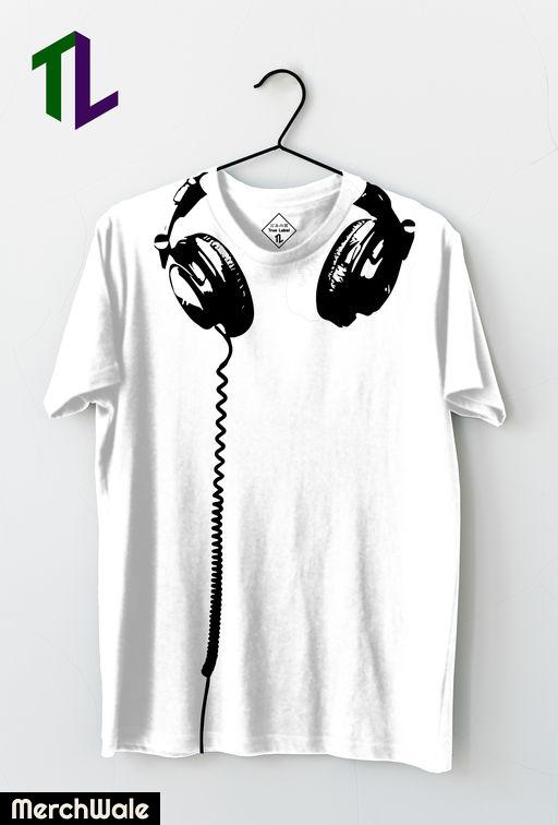 Simple black men's tee mockup